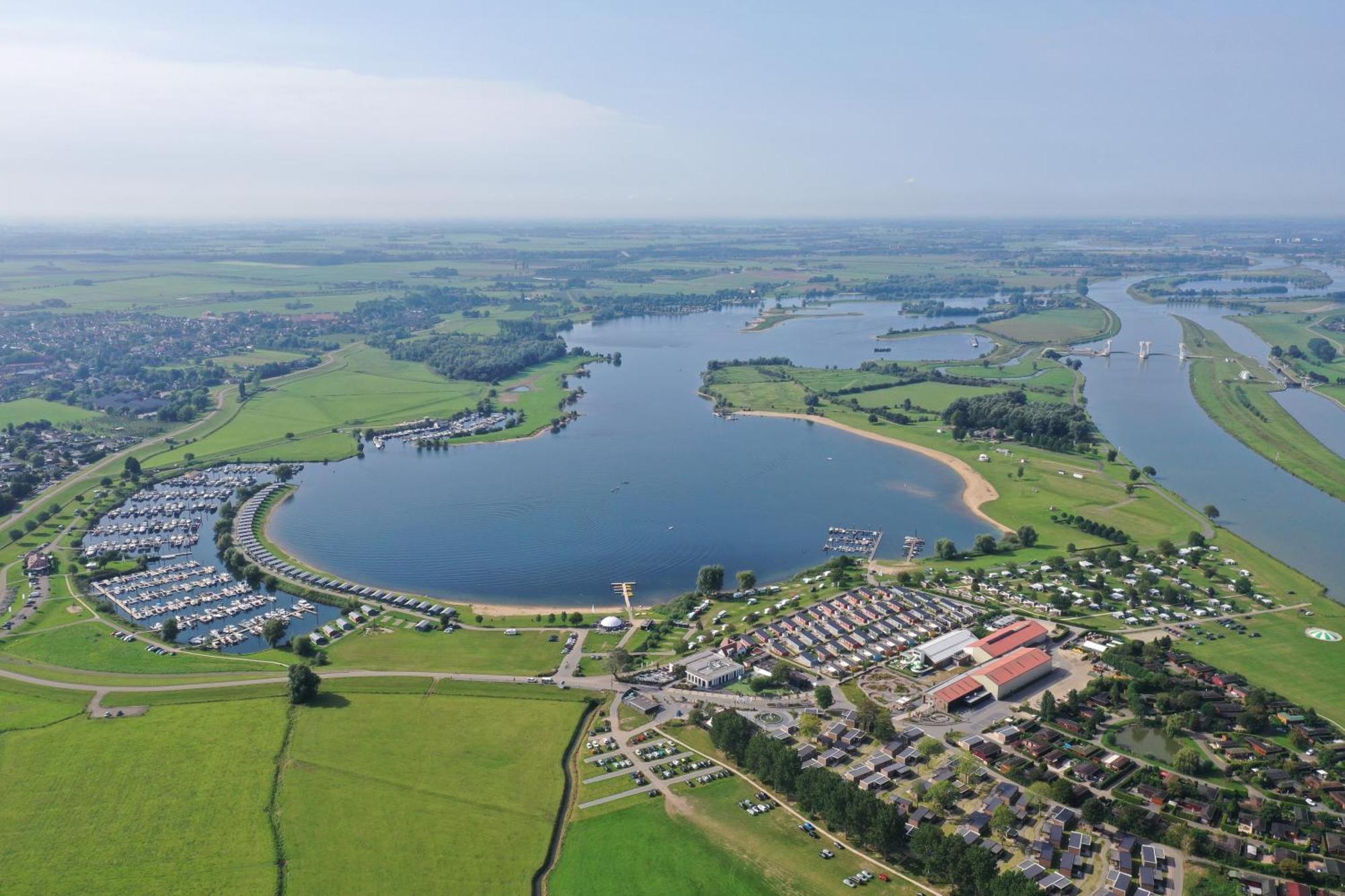 Vakantiepark Eiland Van Maurik Exteriör bild